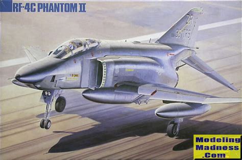 Hasegawa 1 72 Rf 4c Phantom Ii Previewed By Scott Van Aken