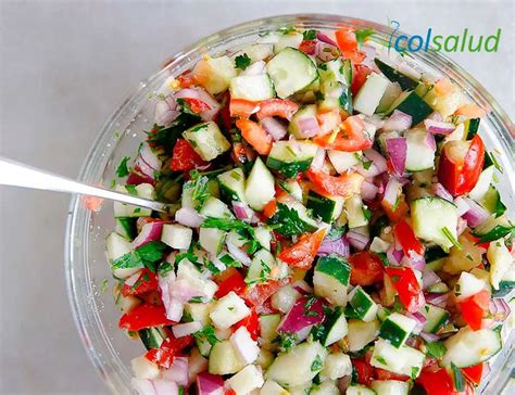 Ensalada De Pepino Y Tomate Recetas Saludables Ensaladas Colsalud