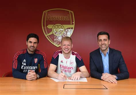 Aaron Ramsdale Signs New Deal With Arsenal