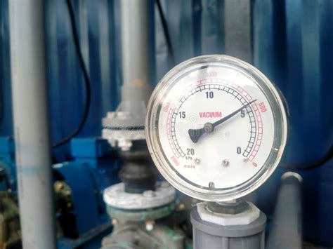 Vacuum Pressure Manometer For Measuring Installed In Water Or Gas