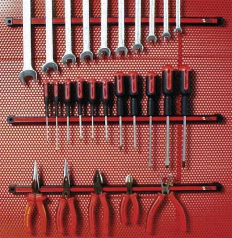 Rail magnétique porte outils