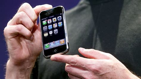 Unopened First-Generation iPhone Sells For $63,000 | iHeart