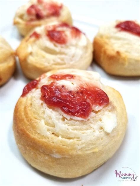 The 4 Ingredients Strawberry Danish Easy Breakfast Recipe You Will Lov