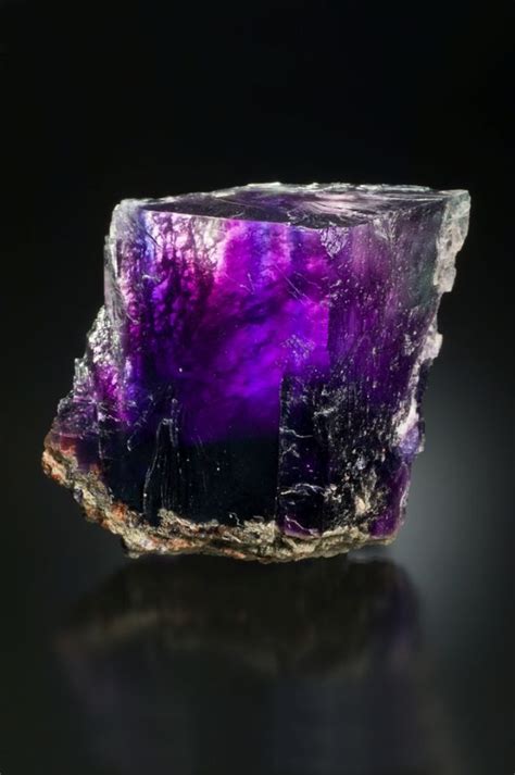 Галит (каменная соль) | Piedras preciosas, Minerales y piedras ...