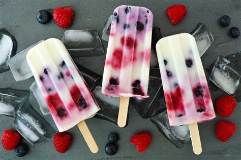 Popsicle Fruit Berries Ice Cubes Food 2560x1707 Wallpaper