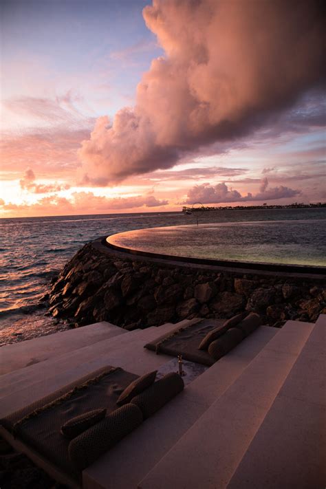 ritz-carlton-maldives | The Lane