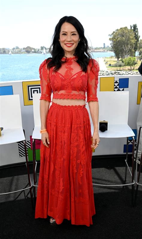 Lucy Liu Is So Gorgeous In Vibrant Red Look At Comic Con Photos