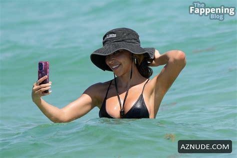 Chantel Jeffries Sexy Spotted Showing Off Her Sizzling Body Wearing A Stunning Black Bikini At