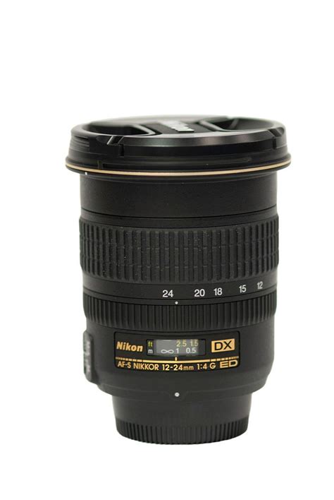 Lot - NIKON 12-24MM LENS