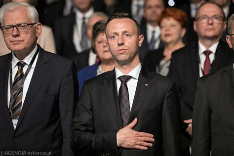 Wpłaty na fundusz wyborczy PiS W czołówce szefowa biura Beaty Mazurek