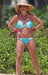 Britney Spears Old Lady Bikini Camel Toe