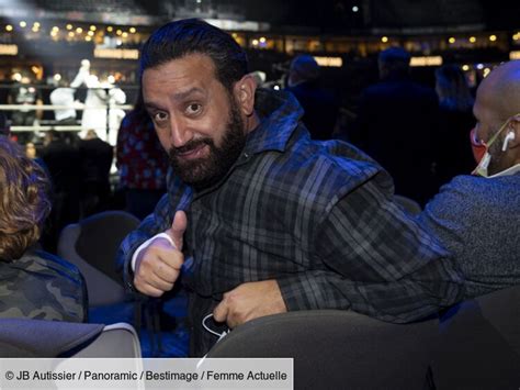 Gabriel Attal En Terrasse Avec Cyril Hanouna Je Vis Mon Meilleur