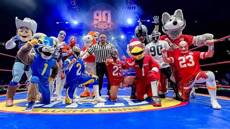 Mascotas De La Nfl Se Suben Al Ring De La Arena México Y Dan Una Gran Exhibición De Lucha Libre