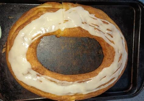 Trader Joe's: Authentic Danish Kringle | Aldi Reviewer