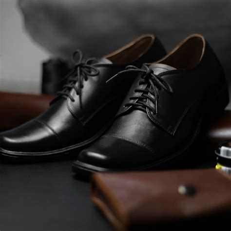 Jual Sepatu Pantofel Formal Kerja Bahan KULIT Asli Pria Hitam Bertali