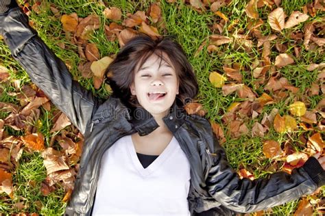 Beautiful Brunette Girl At The Park Stock Photo Image Of Beauty Eyes 17084550