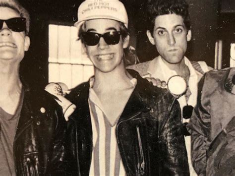 Red Hot Chili Peppers Morto Il Chitarrista Jack Sherman Metal Hammer Italia