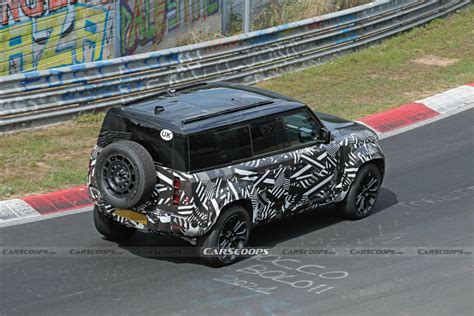 Land Rover Defender Svx Spied As A Pricey Premium Off Roader Carscoops