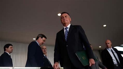 Tribunal Confirma Condenação De Bolsonaro Por Assédio Moral Aos Jornalistas Mundo SÁbado