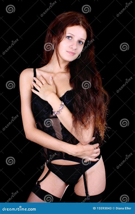 Femme Dans La Lingerie Noire Sexy Image Stock Image Du Caucasien Attrayant