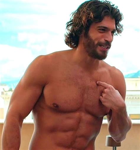 Can Yaman Uomini Bellissimi Film Romantici Uomini