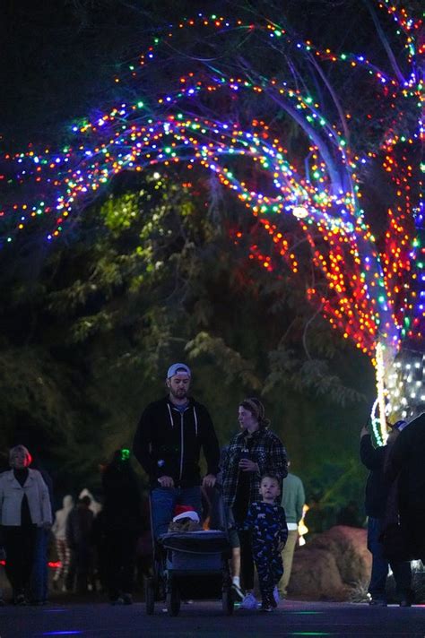 Phoenix ZooLights 2023: Tickets, prices and what's new