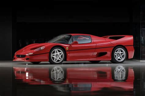 Le Big Five Di Ferrari Allasta 288 GTO F40 F50 Enzo E LaFerrari