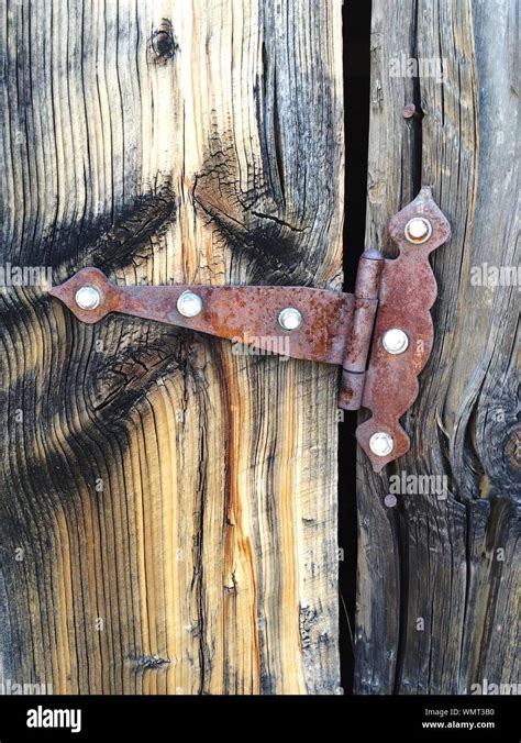 Door Hinge Wooden Hi Res Stock Photography And Images Alamy