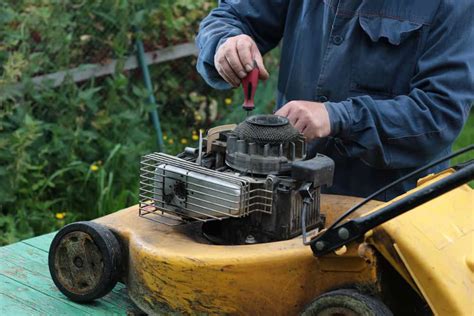 8 Reasons Why Your Lawn Mower Sputtering Tips To Fix