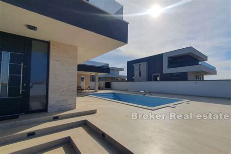 Zadar Four Bedroom Villas With Swimming Pool