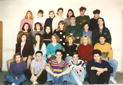 Photo de classe Terminale Bep Vm de 1993 Lycée Professionnel Copains