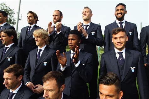 La Lazio Si Mette In Posa Per La Foto Ufficiale