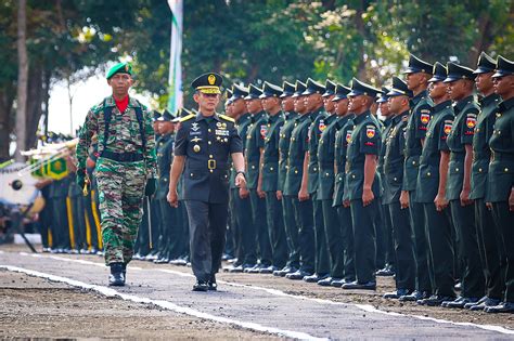 Kasdam Iv Diponegoro Pimpin Upacara Penutupan Dikmata Tni Ad Gelombang