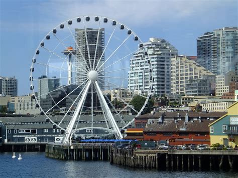 Ferris Wheel In Seattle Harbor Seattle Wa Harbor Town Seattle