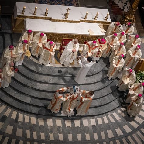 Paris Pour Revoir Lordination Piscopale De Mgr Emmanuel Tois Infocatho