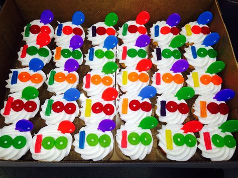 100 Day Of School Cupcakes 100th Day Of School Crafts 100 Day Of