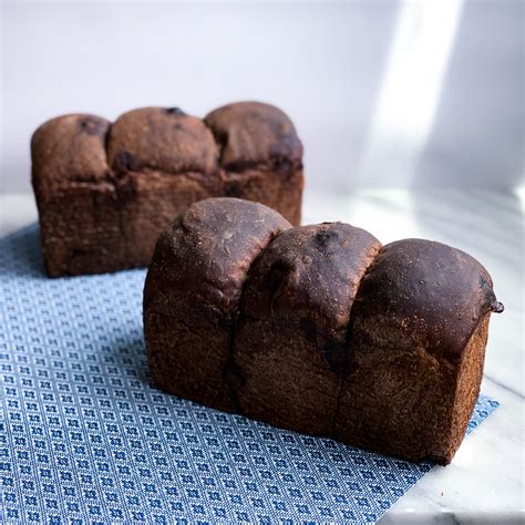 Managers explain how Sub Station 2 sources its fresh local bread 39