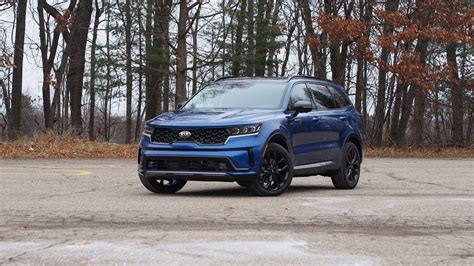 The 2021 Kia Sorento is pleasant and practical - CNET