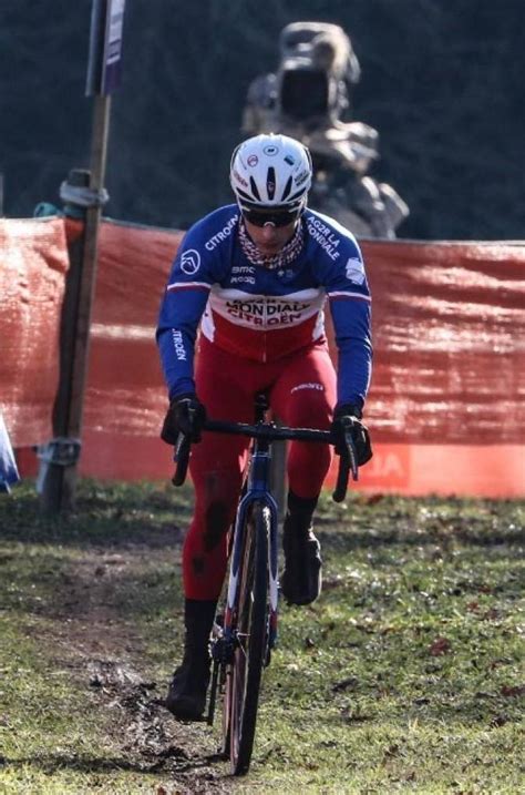 Cyclo Cross Cl Ment Venturini Pour Un Quatri Me Titre De Champion De