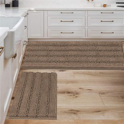 Hversailtex Striped Chenille Bath Rugs Super Absorbent Non Skid Floor