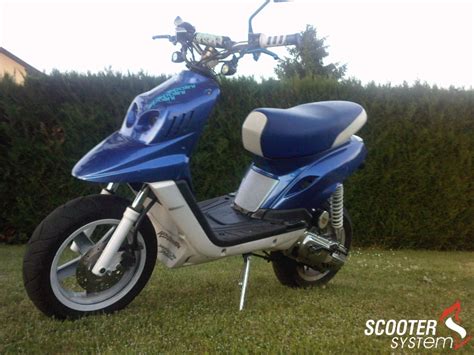 MBK Booster Spirit Naked S Barrooo