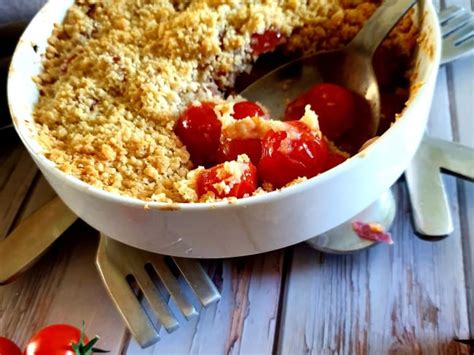 Crumble De Tomates Cerises Gourmand Au Parmesan Recette Par Recettes