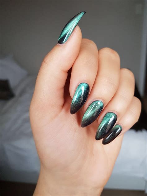 Cat Eye Stiletto Nails Stiletto Nails Nails Nail Art