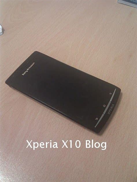 Sony Xperia X12 Anzu Photographed In The Wild Running Éclair With