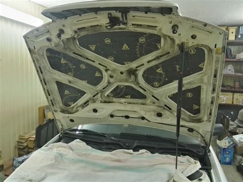 Шумка капота и моторного отсека Ауди 100 С4 — Audi 100 Avant (C4), 2 л ...