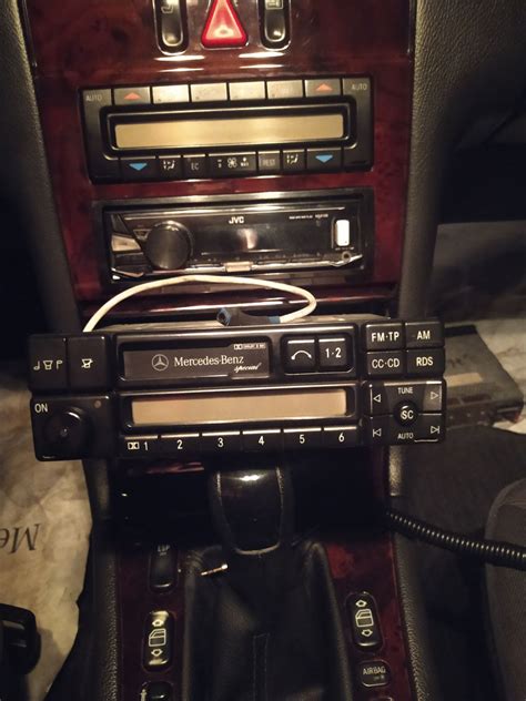 Магнитола w210 w124 w202