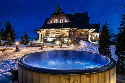 Domek Z Jacuzzi W Pi Knym Otoczeniu Polskich G R