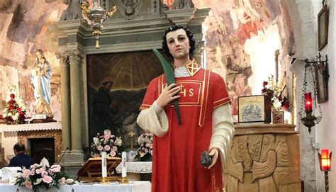 Santo Stefano la storia del primo martire della cristianità ConfineLive