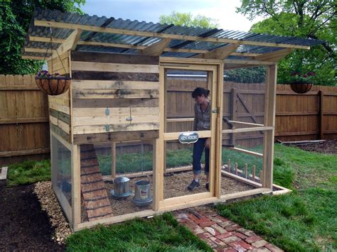 Denny Yam Pallet Chicken Coop Plans