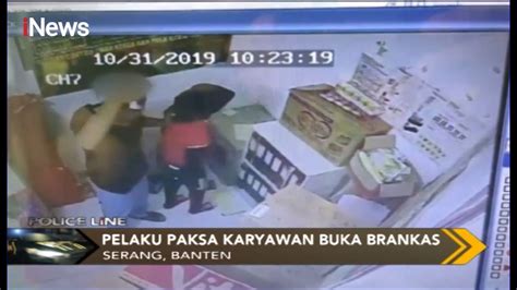 Perampokan Minimarket Di Serang Banten Terekam Cctv Pelaku Gasak Uang